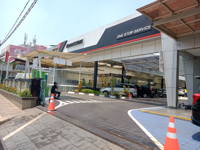 Bengkel Mobil Bridgestone One Stop Service Depok - Depok Bridgestone One Stop Service Depok - Bengkel Mobil